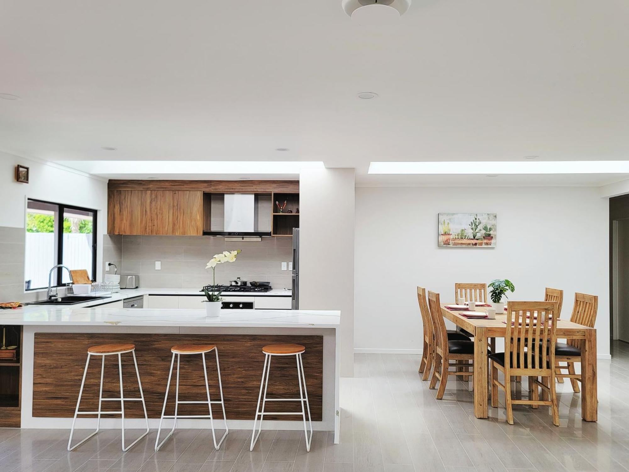 Villa Luxury Bay Vacation 5 Ensuites & Pool Whangaparaoa