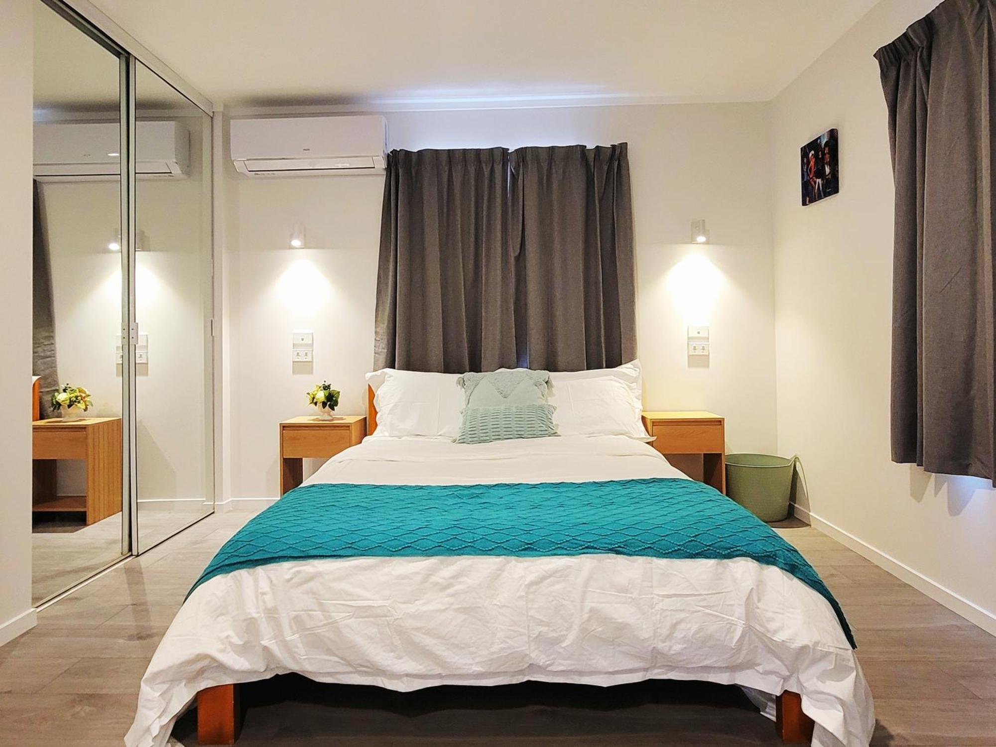 Luxury Bay Vacation 5 Ensuites & Pool